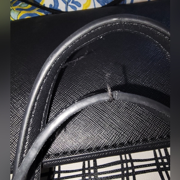 Nine West black and white Lg tote bag. - Picture 7 of 9